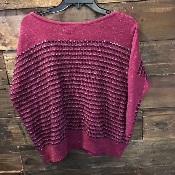 - New Direction Weekend Sweater • Size : Small - Picture 4 of 7